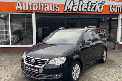 VW Touran 209.593 km 3.950 € Brandenburg an der Havel 14772