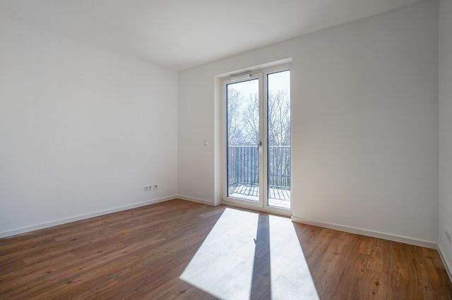Etagenwohnung Berlin Siemensstadt - 4 Zimmer, 98 m&sup2;, 1.674&euro; | Angebot:25268131