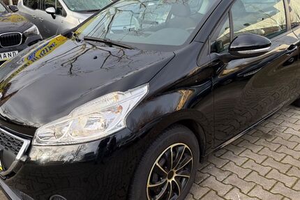 Peugeot 208 96.370 km 5.390 € Berlin Wittenau -Reinickendorf 13407
