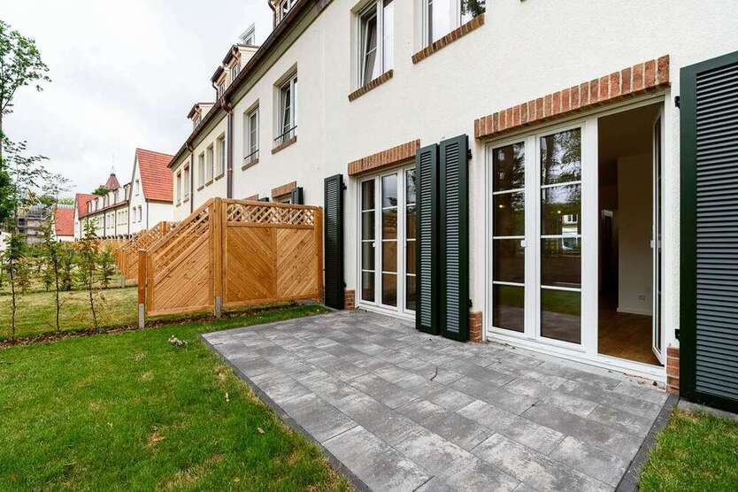 Haus zum Mieten in Beelitz 1.730 € 123.57 m²