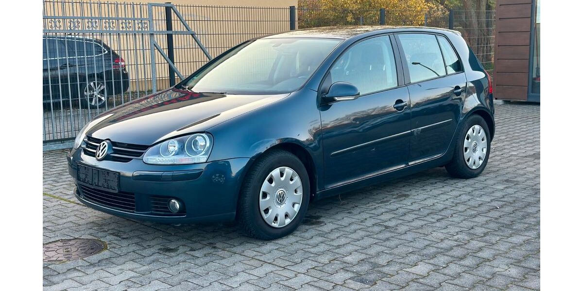 VW Golf 118.019 km 4.499 &euro; Blankenfelde-Mahlow 15827