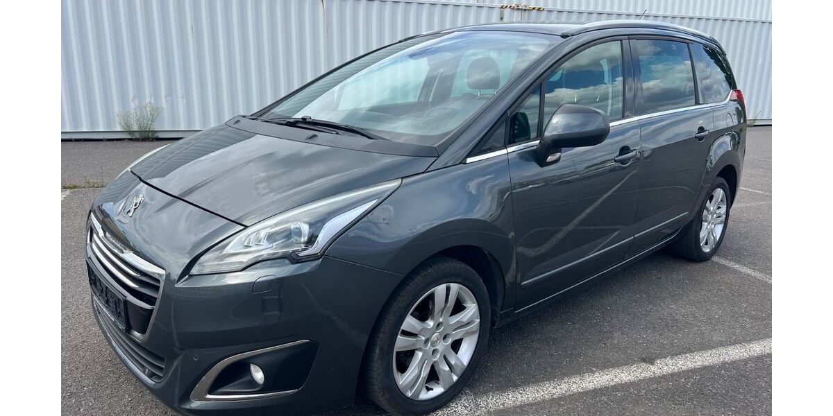 Peugeot 5008 232.000 km 4.500 &euro; Berlin 12057