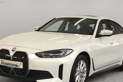 BMW i4 30.639 km 37.900 &euro; Berlin 12683