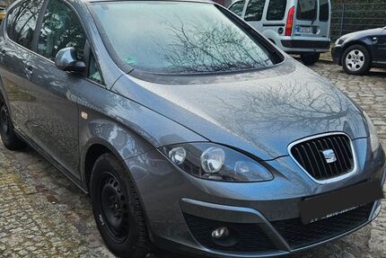 Seat Altea 123.500 km 4.500 &euro; Berlin 12623
