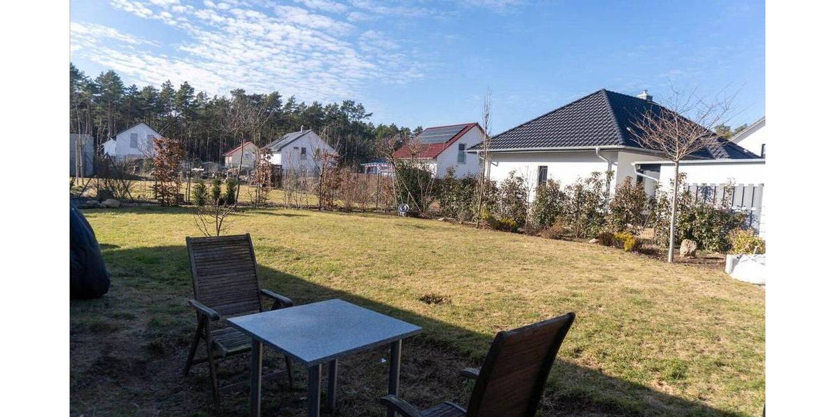 Bungalow Borkwalde - 3 Zimmer, 115 m&sup2;, 445.000&euro; | Angebot:26098904