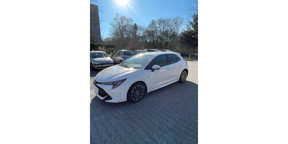 Toyota Corolla 38.500 km 20.500 € Berlin 10178