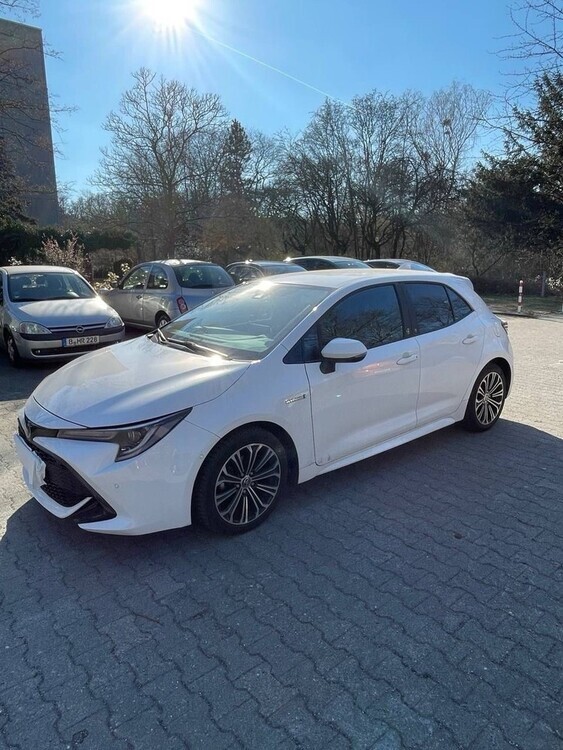 Toyota Corolla 38.500 km 20.500 € Berlin 10178