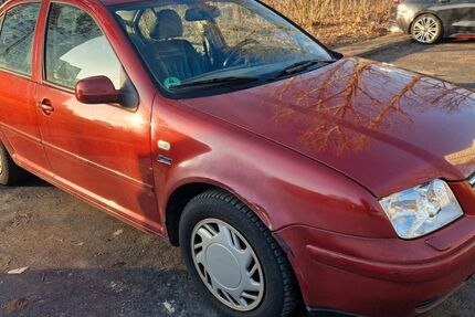 VW Bora 267.655 km 650 &euro; BERLIN 12559