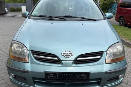 Nissan Almera Tino 120.000 km 2.999 &euro; Berlin 13055