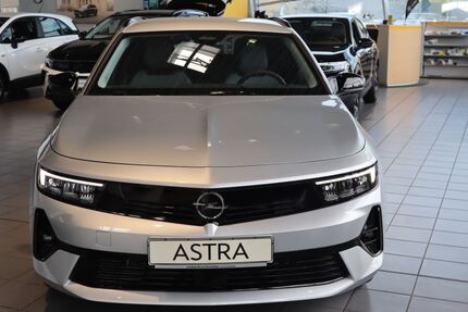 Opel Astra 17.237 km 28.890 &euro; Potsdam 14482