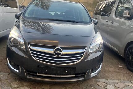Opel Meriva 141.000 km 6.400 &euro; Berlin 13359
