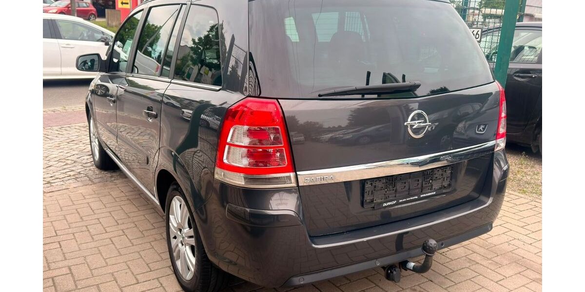 Opel Zafira 158.000 km 5.199 &euro; Berlin Weißensee-Pankow 13086