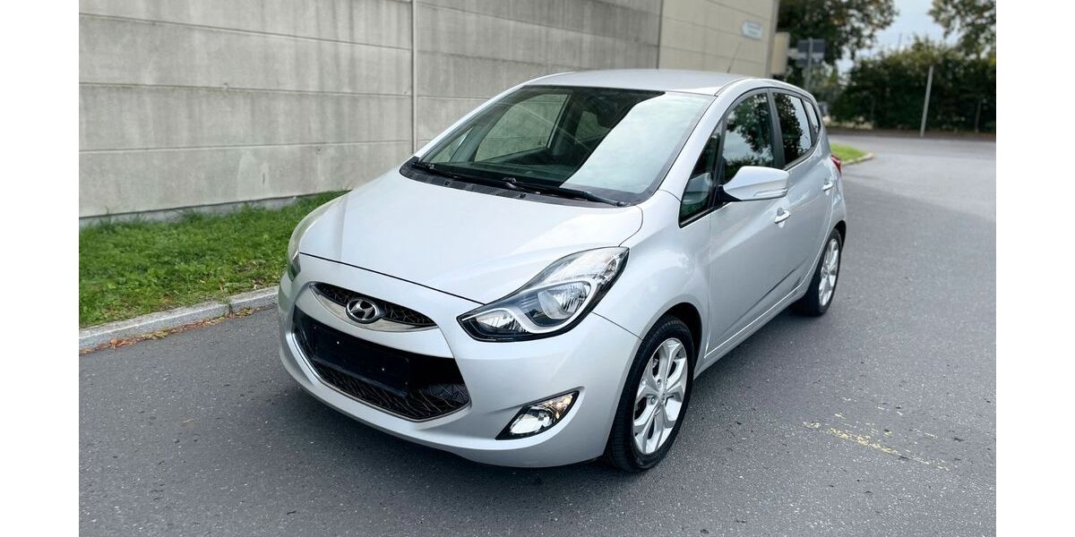 Hyundai ix20 114.000 km 5.499 &euro; Berlin 12057