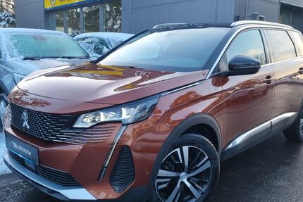 Peugeot 5008 6.862 km 28.780 &euro; Potsdam 14480