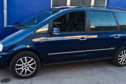 VW Sharan 119.000 km 5.999 &euro; Berlin 13405