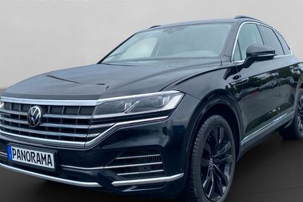 VW Touareg 30.322 km 51.990 € Schönefeld OT Großziethen 12529