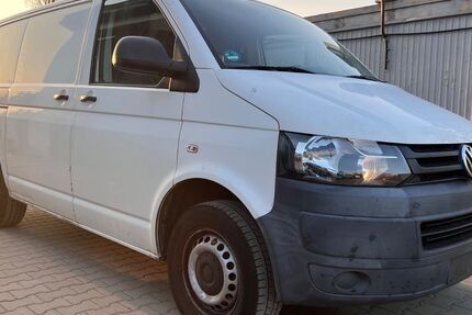 VW T5 Transporter 116.057 km 9.990 &euro; Berlin 14167