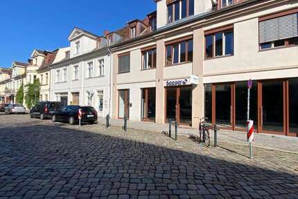 Wohnung Potsdam Historische Innenstadt - 4 Zimmer, 96 m&sup2;, 1.833&euro; | Angebot:27497398