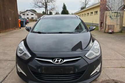 Hyundai i40 161.593 km 7.500 &euro; Berlin 12355
