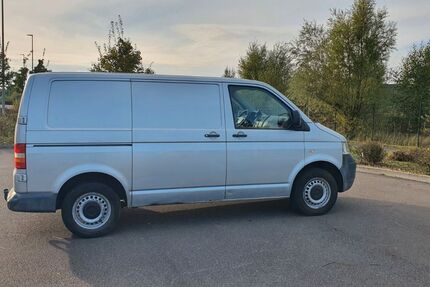 VW T5 Transporter 380.212 km 4.250 € Berlin 12437