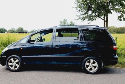 Toyota Previa 164.334 km 2.600 € Berlin 13629