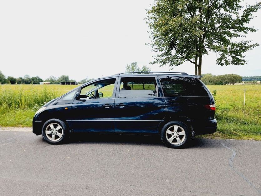 Toyota Previa 164.334 km 2.600 € Berlin 13629