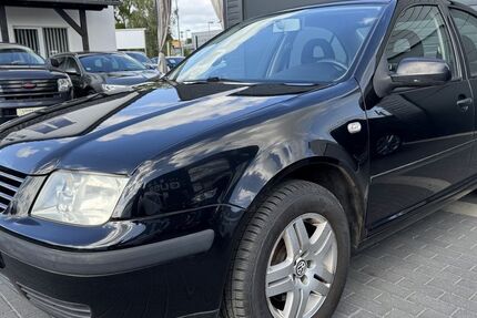 VW Bora 156.000 km 2.470 &euro; Nauen 14641