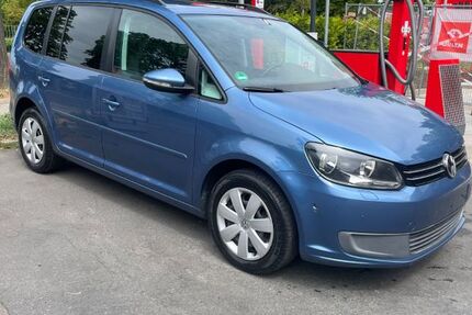 VW Touran 148.000 km 8.600 &euro; Teltow 14165