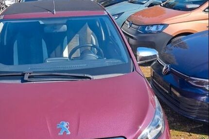 Peugeot 107 63.000 km 3.200 &euro; Berlin 10117