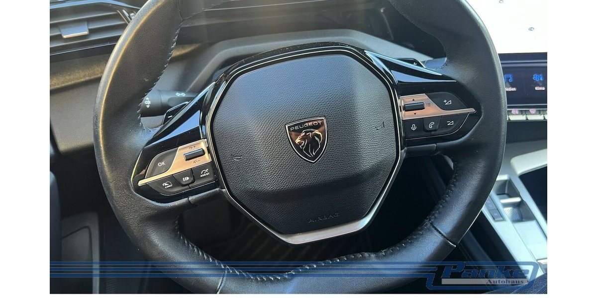Peugeot 308 Allure EAT8*NAV*Carplay*LED*360°*Cockpit* 150.000 km 16.490 &euro; Berlin 13187