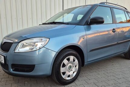 Skoda Fabia 100.000 km 3.999 &euro; Berlin 13125