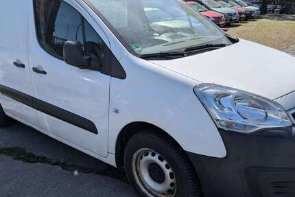 Citroen Berlingo 187.344 km 5.400 &euro; Berlin-Karlshorst 10318