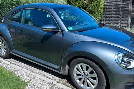 VW Beetle 168.600 km 8.900 &euro; Berlin 12107