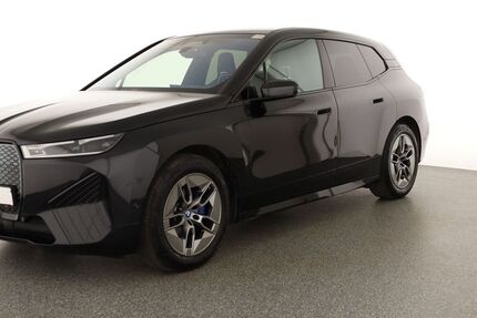 BMW iX 24.092 km 39.880 &euro; Berlin 12103