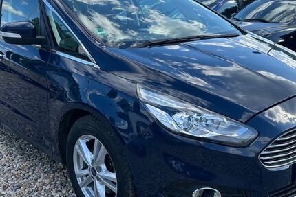 Ford S-Max 190.000 km 8.500 &euro; Potsdam Mittelmark / Beelitz 14547