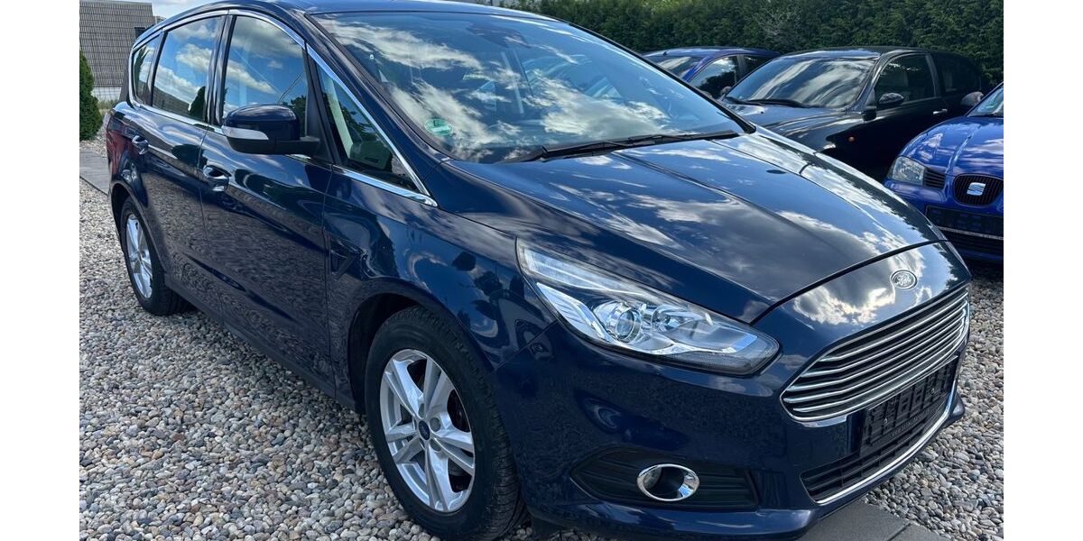 Ford S-Max 190.000 km 8.990 &euro; Potsdam Mittelmark / Beelitz 14547