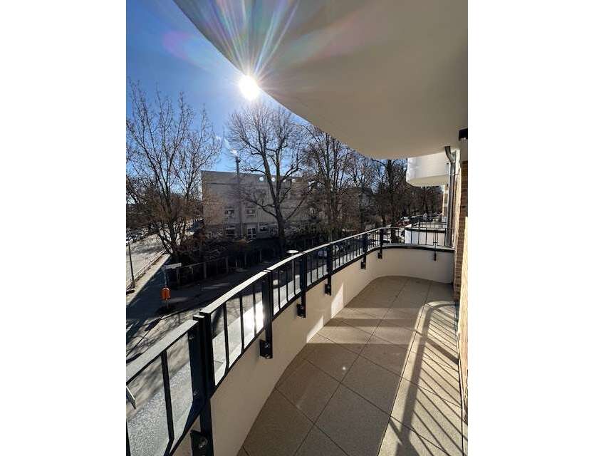 Wohnung zum Mieten in Berlin 1.857 € 83.09 m²