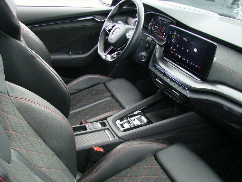 Skoda Octavia 2.0TSi RS Plus ACC Pano Canton Kamera 54.000 km 32.980 € Falkensee 14612