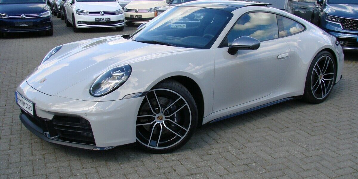 Porsche 992 .2 Carrera T Sport-Design Matrix Pano 360º BOS 8.426 km 129.980 &euro; Falkensee 14612
