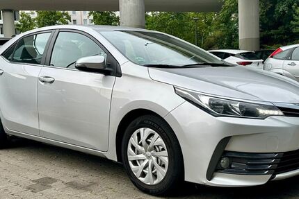 Toyota Corolla 173.000 km 12.750 &euro; Berlin 12159