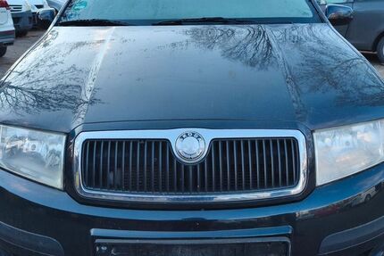 Skoda Fabia 206.875 km 1.499 &euro; Berlin 12349