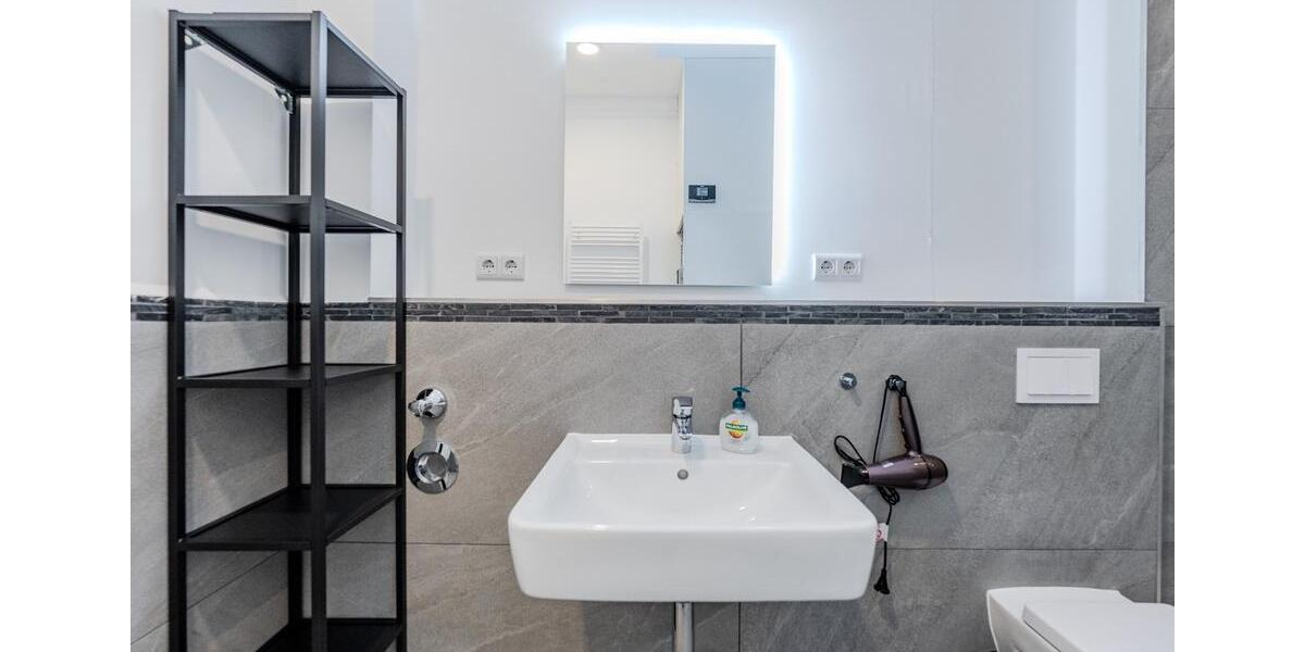 Dachgeschoßwohnung Berlin Steglitz-Zehlendorf - 3 Zimmer, 91 m&sup2;, 650.000&euro; | Angebot:27681065