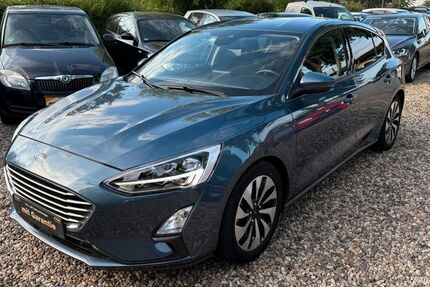 Ford Focus 100.570 km 10.995 € Potsdam 14480