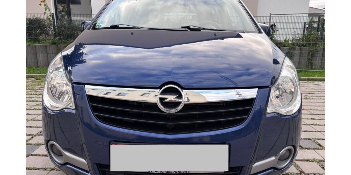Opel Agila 88.300 km 4.690 € Berlin 10117