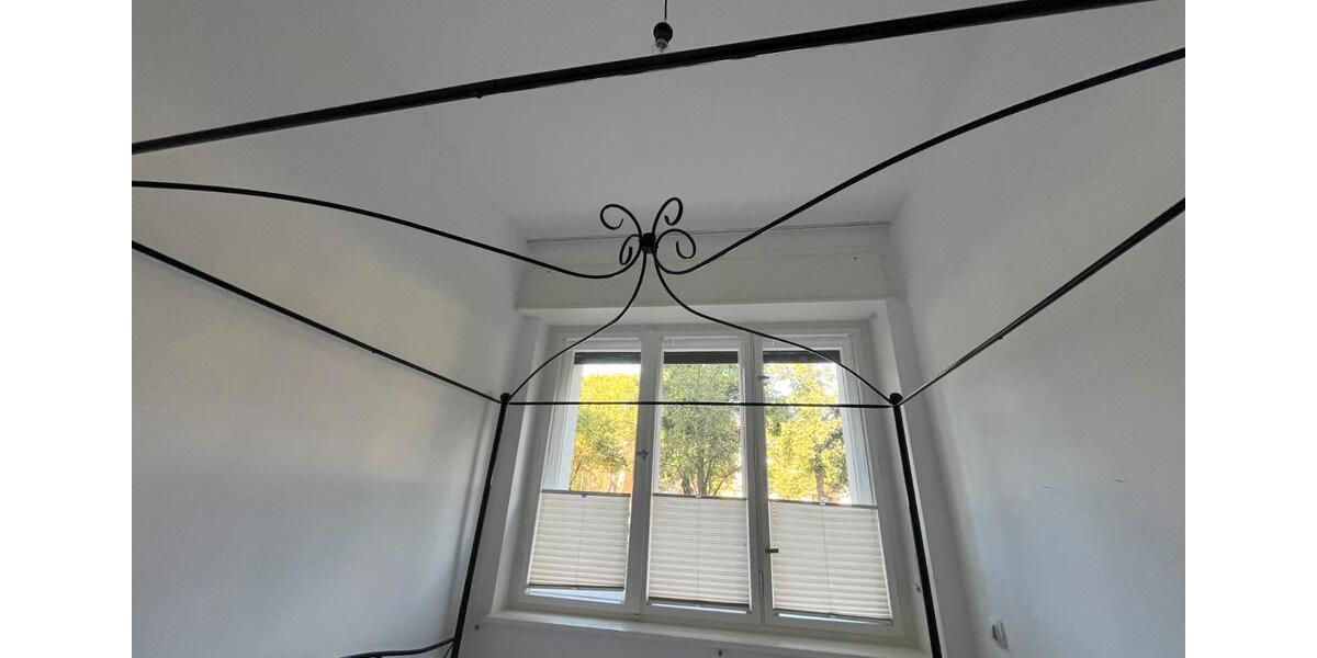 Erdgeschoßwohnung Berlin Charlottenburg-Wilmersdorf - 1.5 Zimmer, 40 m&sup2;, 650&euro; | Angebot:27720741