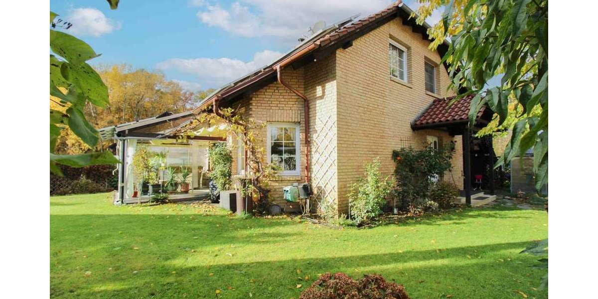 Haus zum Kaufen in Brieselang 440.000 € 89 m² 2.5 zimmer