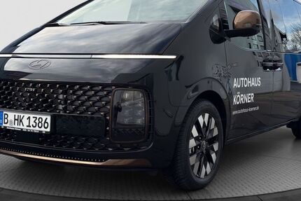 Hyundai STARIA 4.500 km 51.495 &euro; Berlin 12683