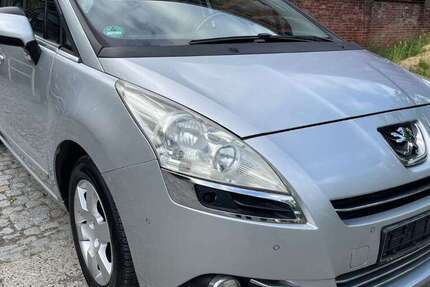 Peugeot 5008 198.000 km 4.580 &euro; Berlin 12109