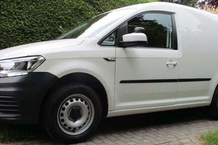 VW Caddy 59.623 km 17.299 &euro; Berlin 13053