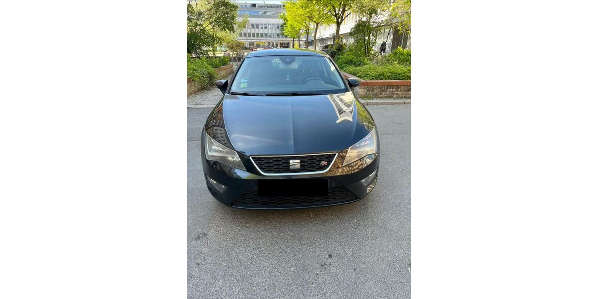 Seat Leon 131.600 km 7.550 &euro; Berlin 10785